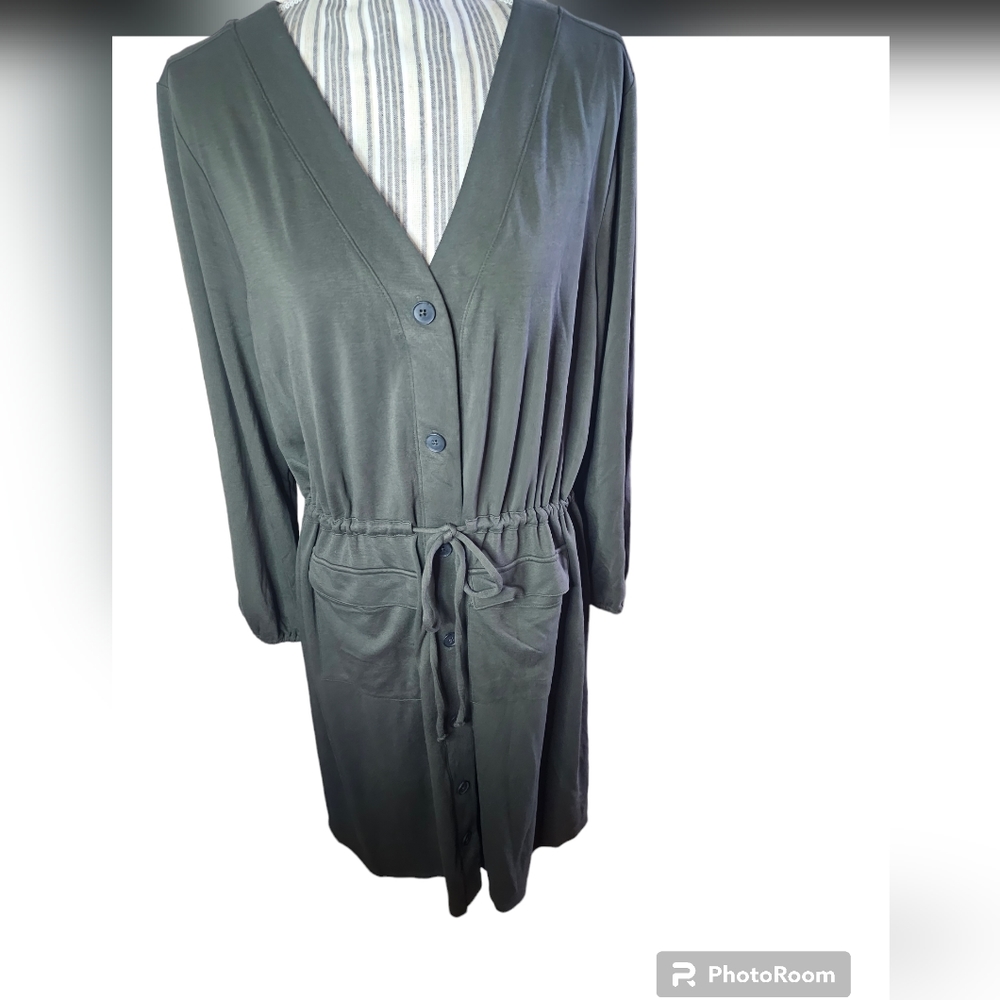 Old Navy women's green long-sleeved v-neck button front dress size XL